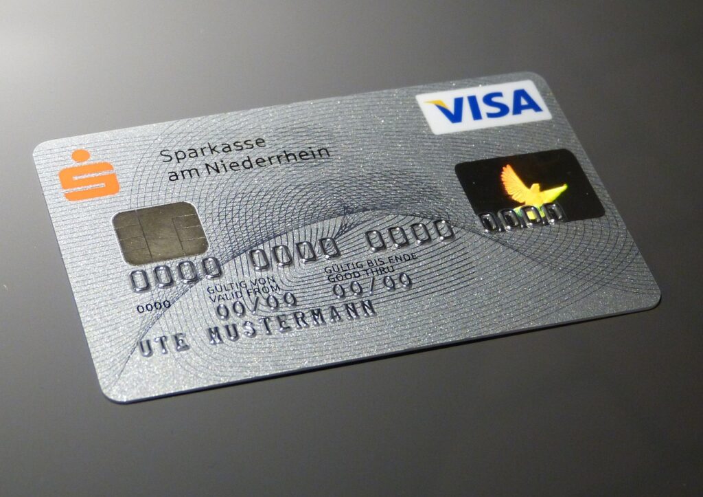 Close-up of a Sparkasse am Niederrhein Visa credit card with a holographic feature and the name "Ute Mustermann.